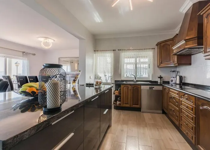 Casa Portuguesa Villa Tahiche